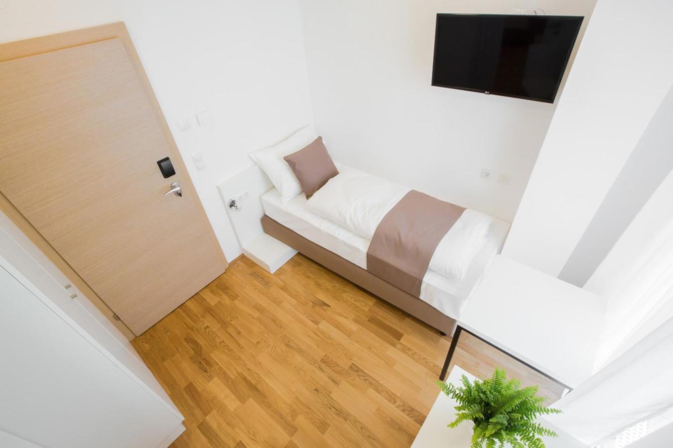 Shome Hotel Graz I Self Check-In I Free Parking Kültér fotó